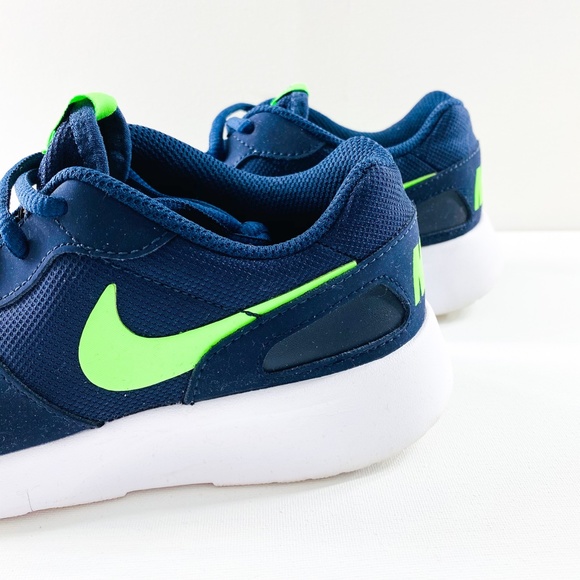 NIKE KAISHI (GS) - Picture 2 of 5